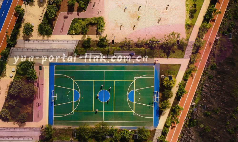 层叠排列的数据归档卡片抽象图，边角带荧光青描边